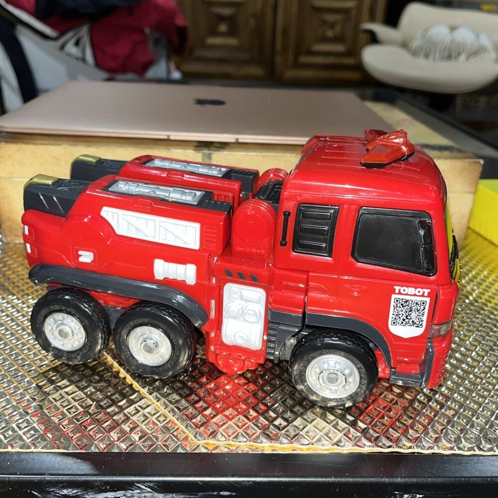 Tobot Rescue TOBOT BOOM Fire Engine Truck Red Great Transform Robot Toy